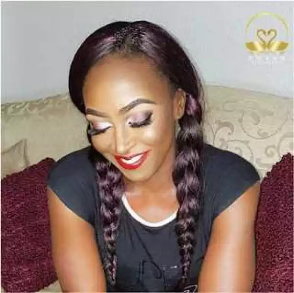 45-Year-Old Kate Henshaw Is Breathtaking In New Makeup Photos